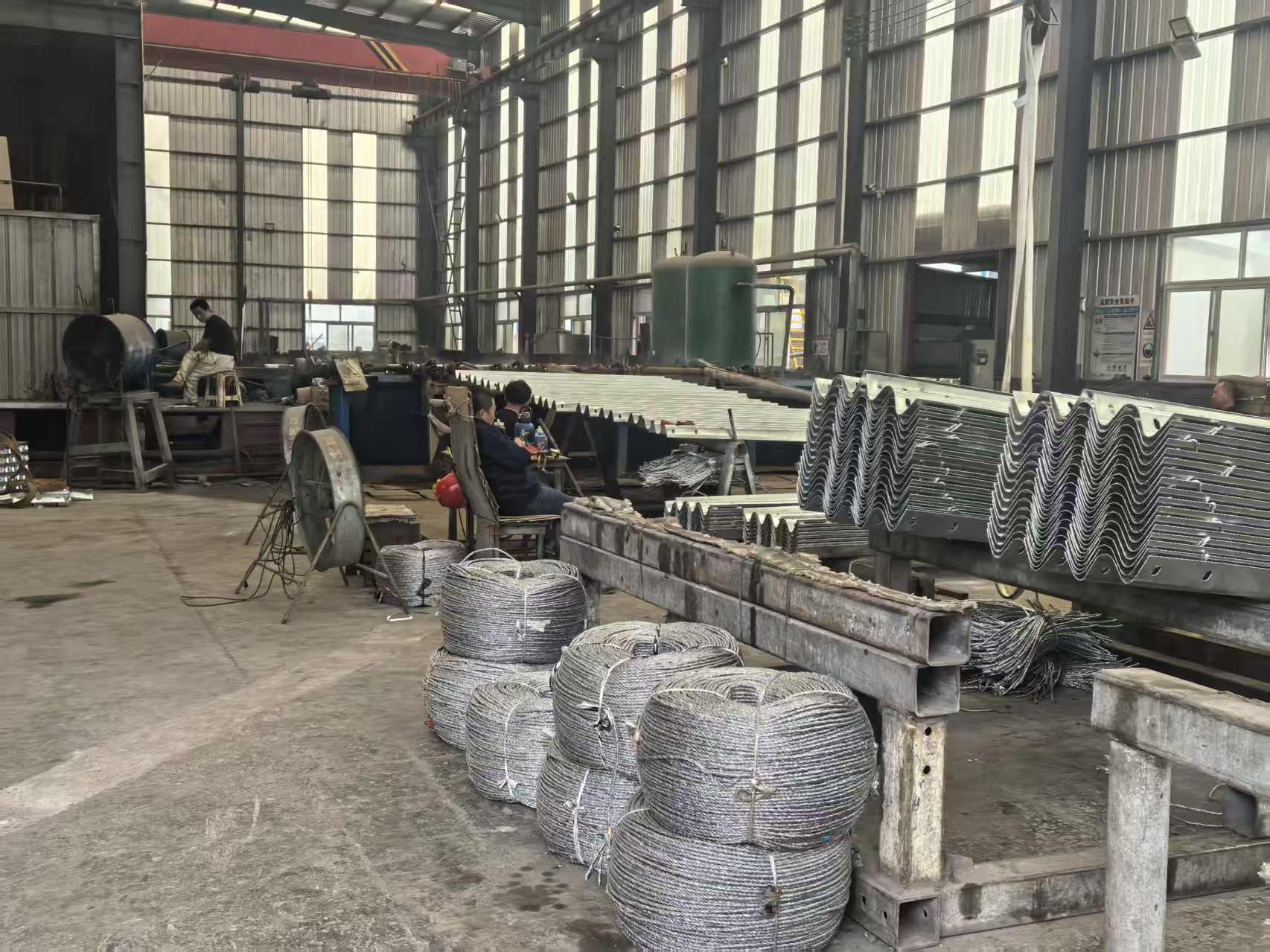五家渠市波形护栏配件三波波形护栏 - 一站式服务